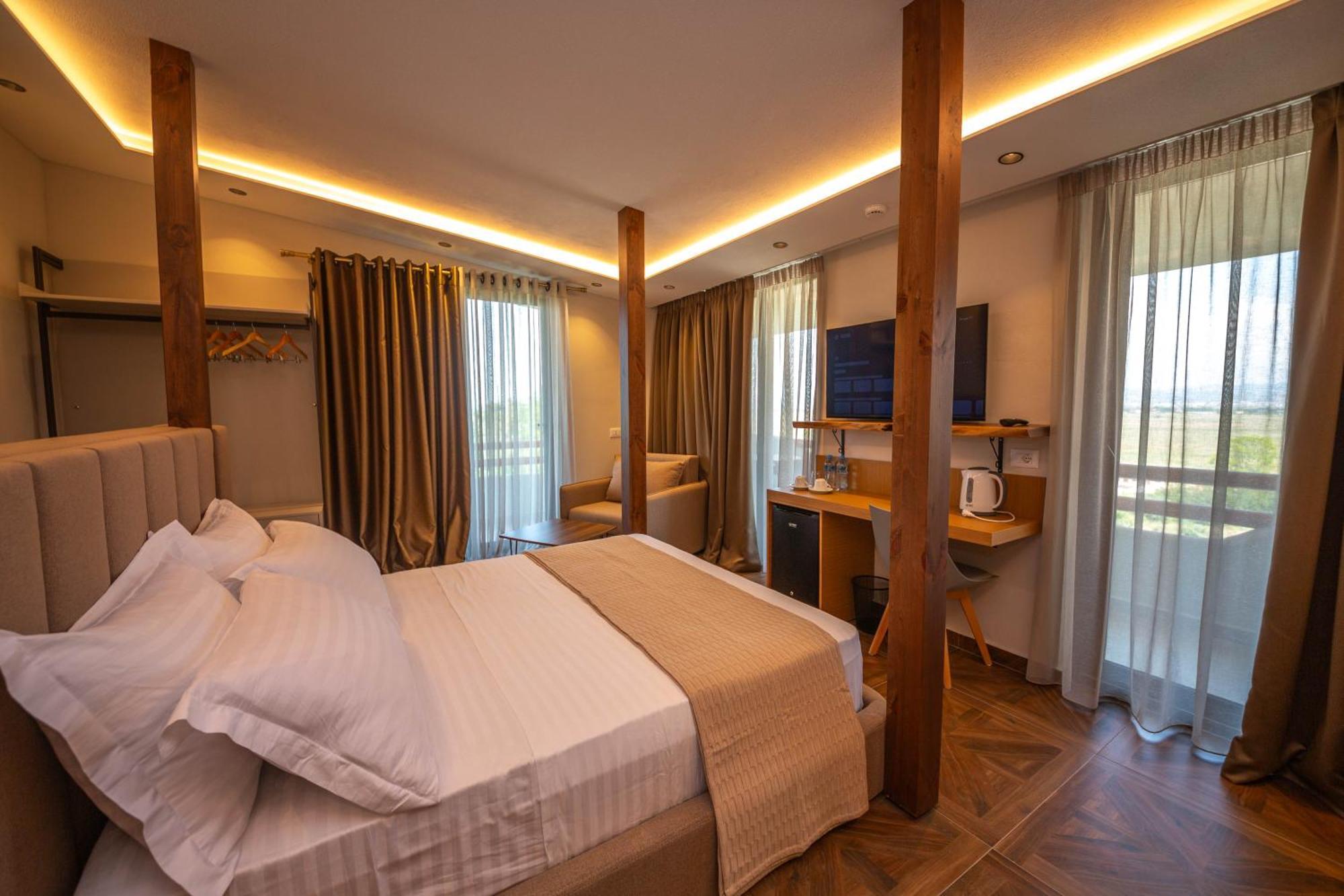 Emara Boutique Hotel 卡瓦亚 外观 照片